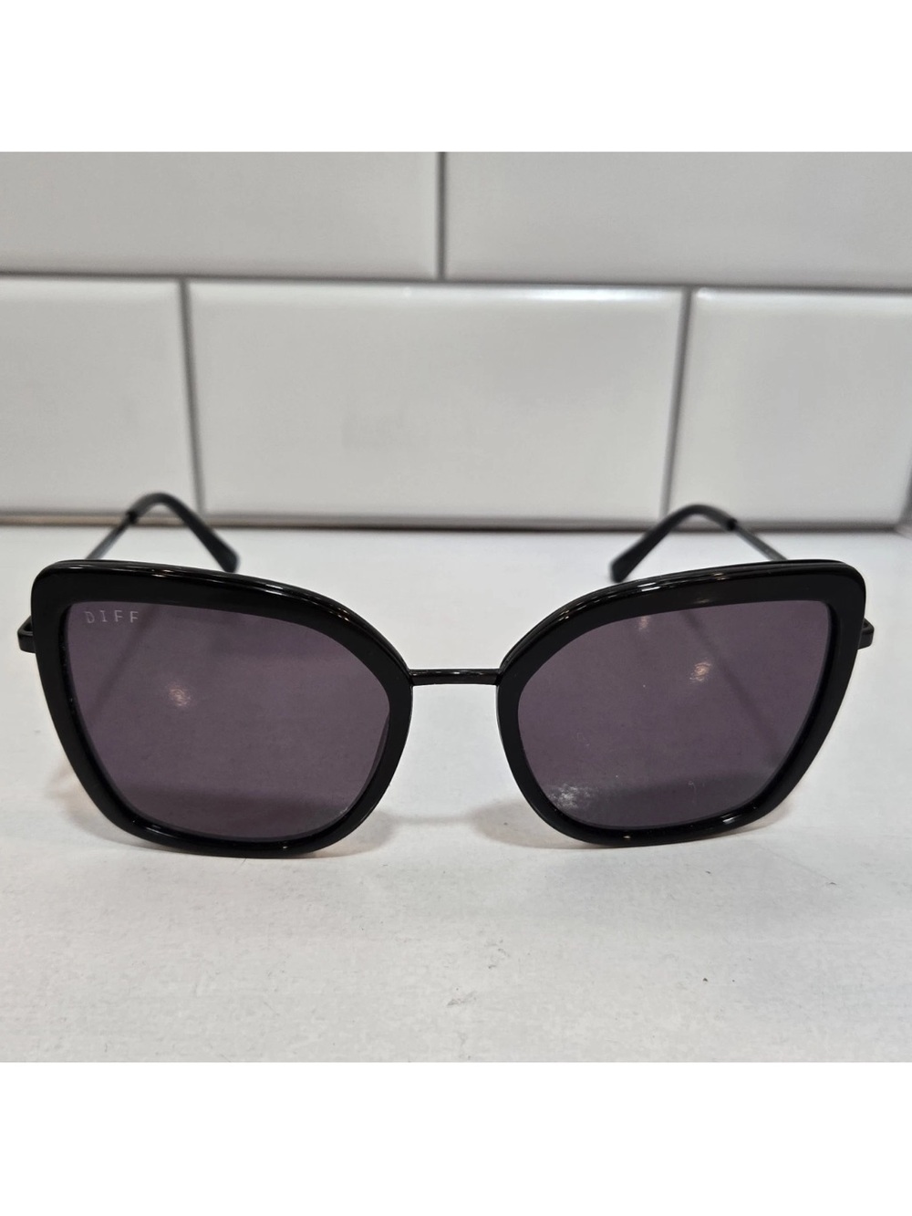 DIFF Eyewear Clarisse Black Oversized Cat Eye Sunglasses